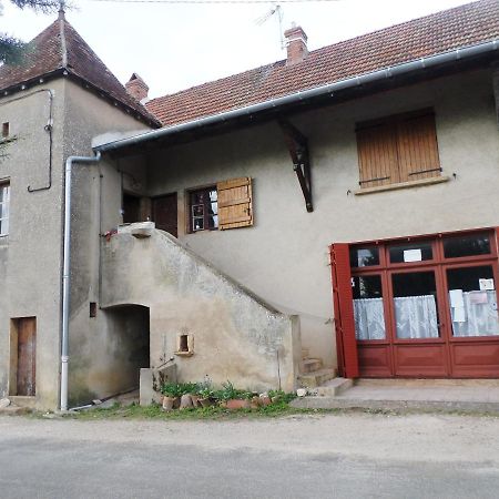 Bed and Breakfast Les Marronniers La Chapelle-sous-Brancion Esterno foto