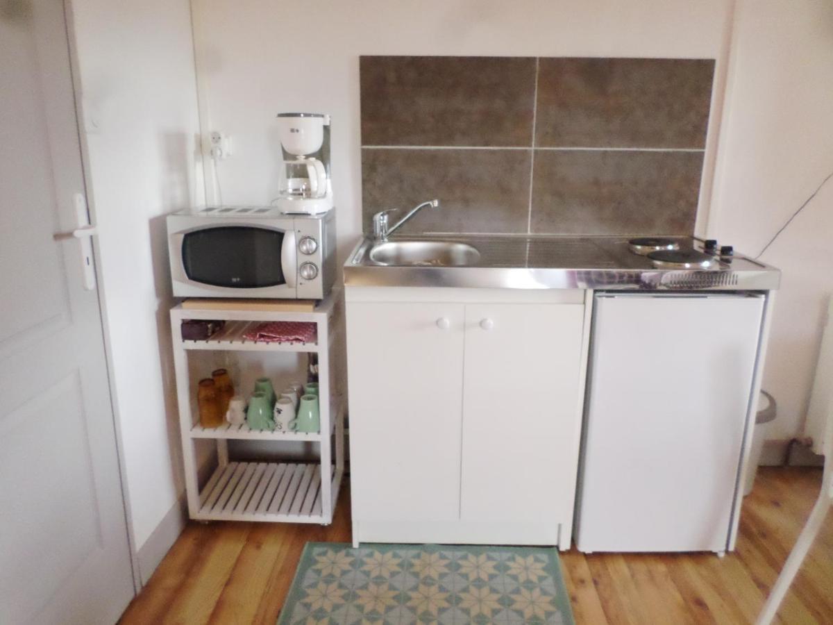Bed and Breakfast Les Marronniers La Chapelle-sous-Brancion Esterno foto
