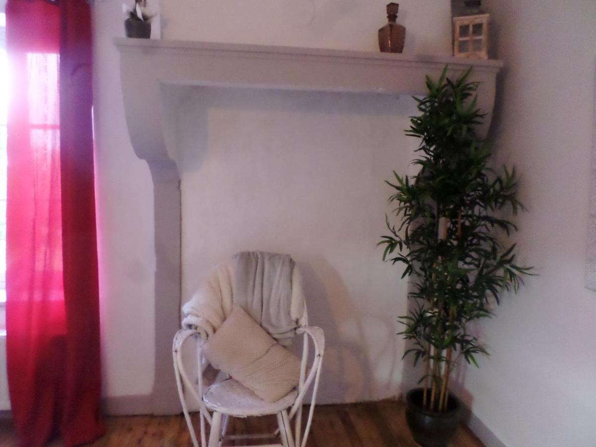 Bed and Breakfast Les Marronniers La Chapelle-sous-Brancion Esterno foto