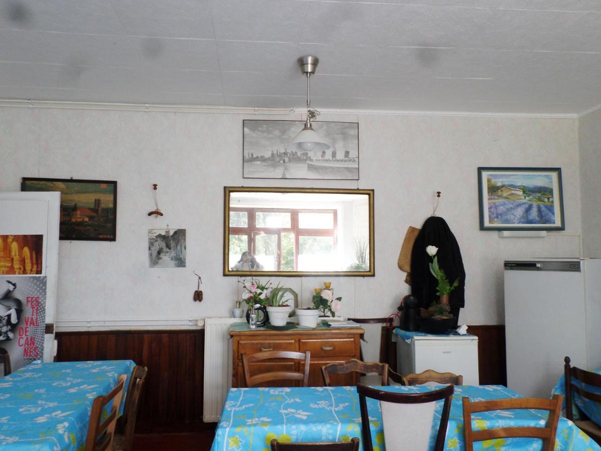 Bed and Breakfast Les Marronniers La Chapelle-sous-Brancion Esterno foto
